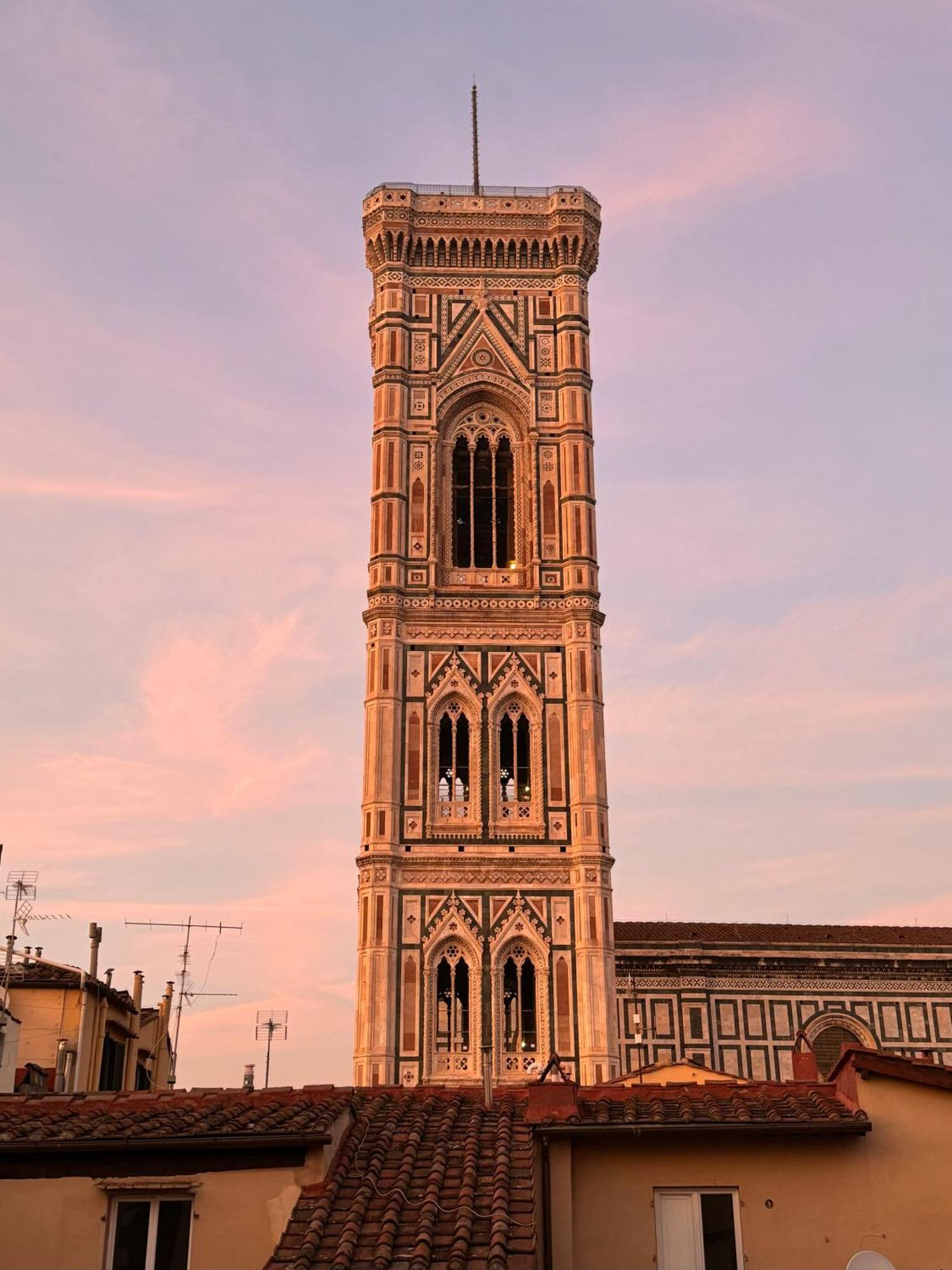 Rebecca Duomo View With Terrace Apartment Florence Exterior photo